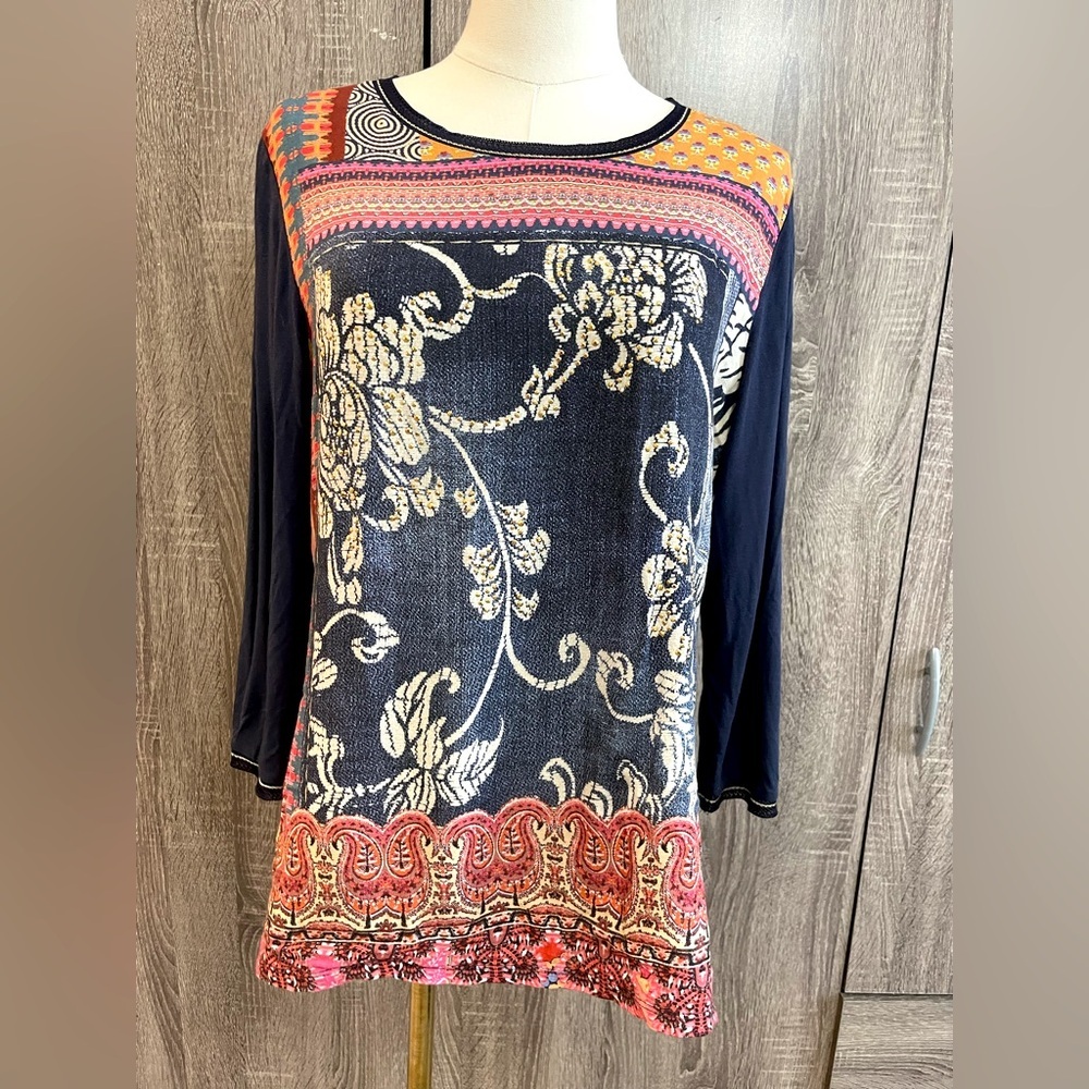 DESIGUAL Navy Patterned Designer Long Sleeve Blouse w/ gold Sequins. Size M